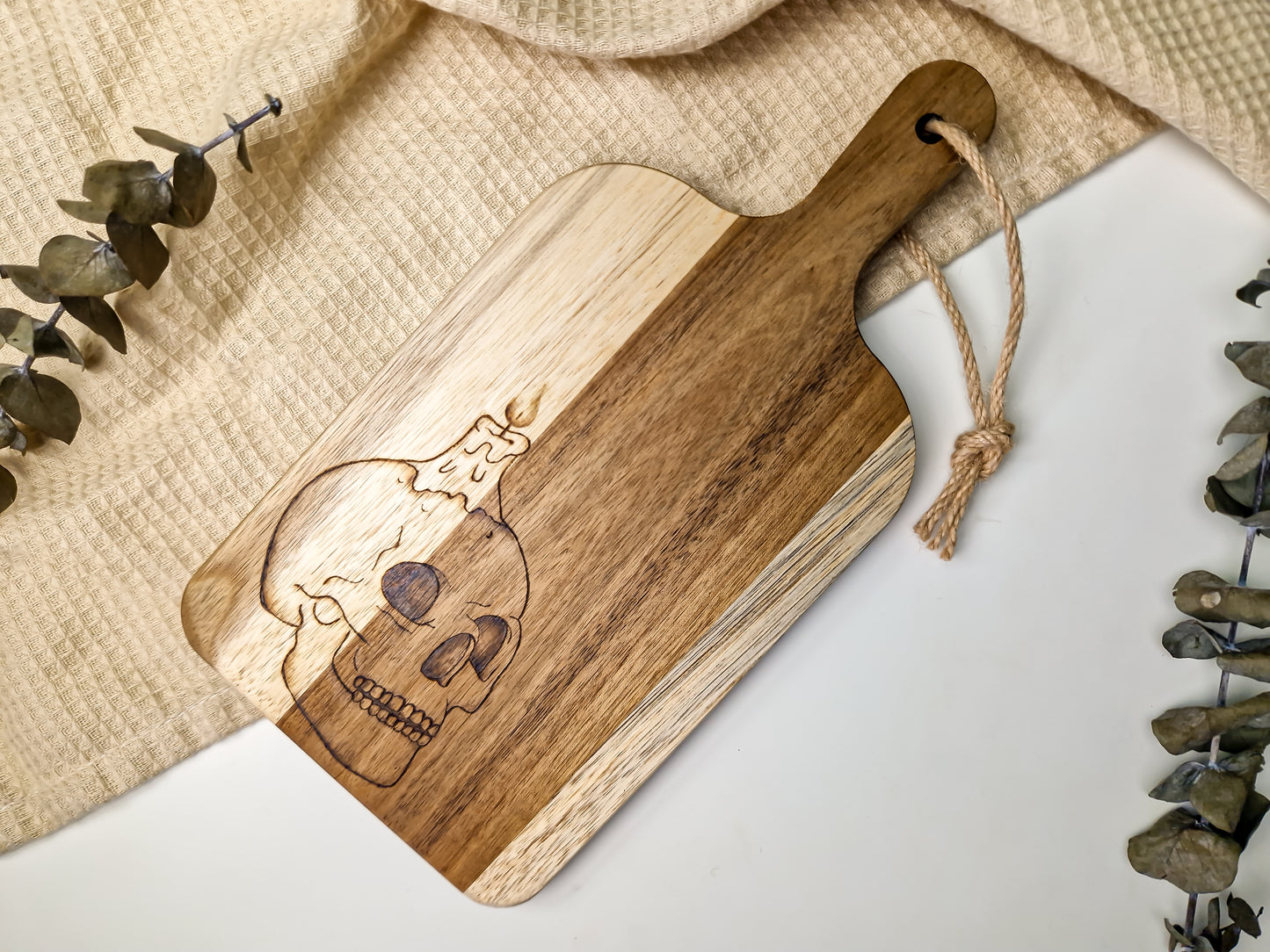 Skully Serving Board
